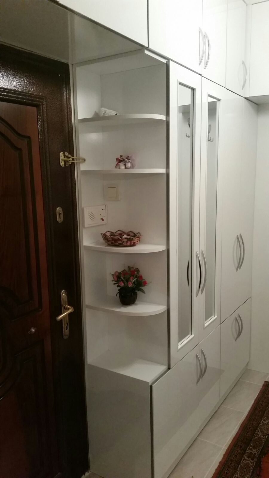 Ankara Akrilik kapak Modern Vestiyer imalatı