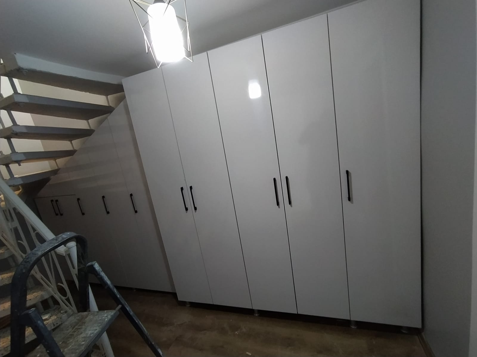 Ankarada merdiven altı yüklük moldelleri ve fiyatları