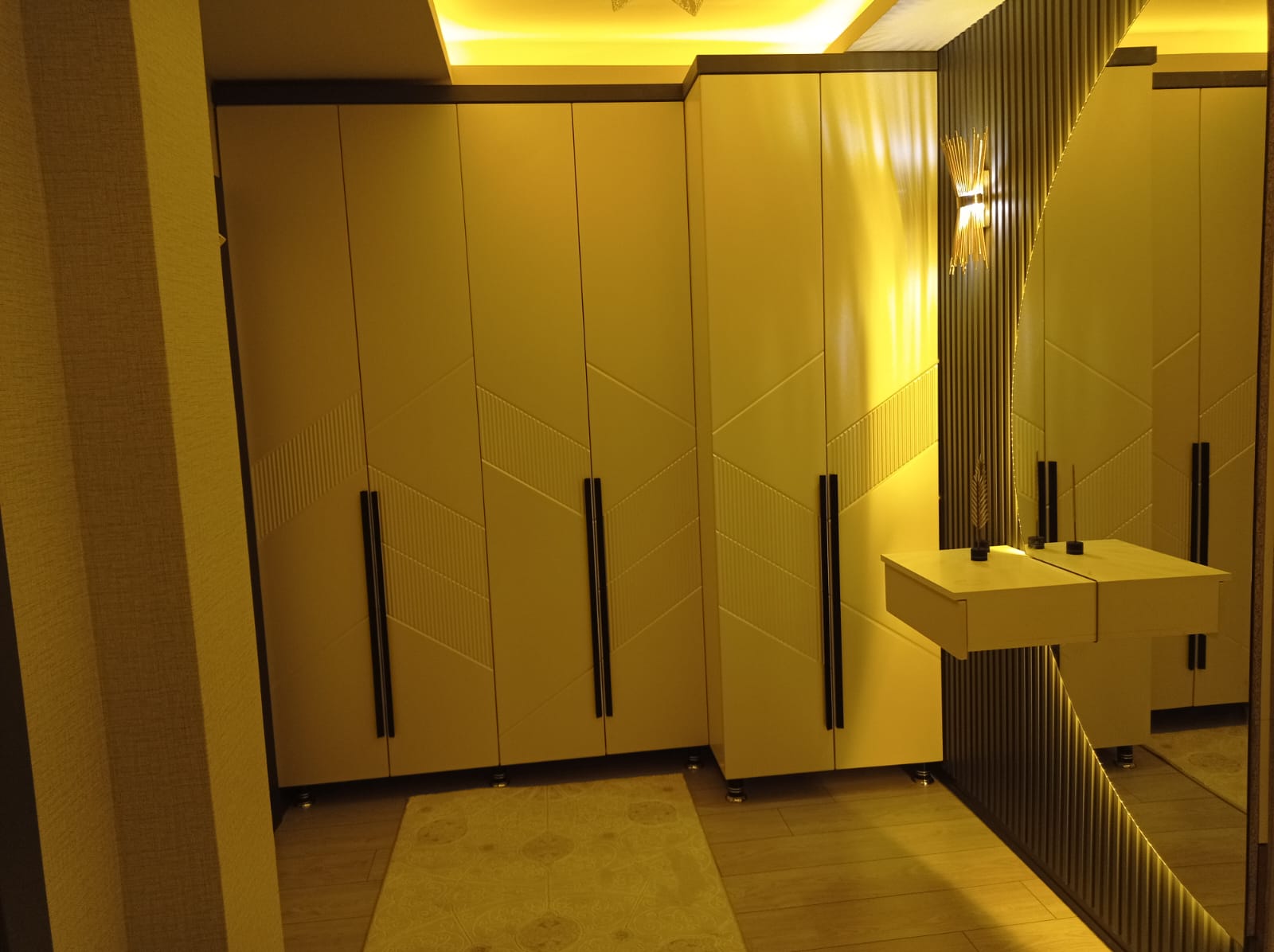 Yarım ay aynalı vestiyer imalatı ankara